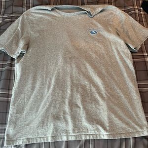 Tommy Bahama t shirt